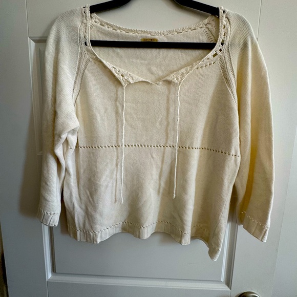 Beautiful Vintage feminine sweater - Picture 1 of 3